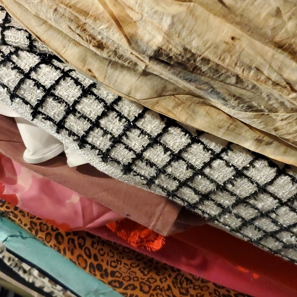 Mystery Box! - Picture 2 of 3